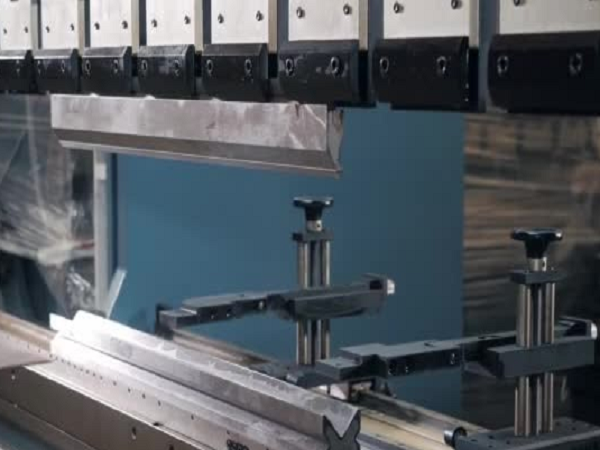 如何把控好精密五金沖壓件的凹凸？